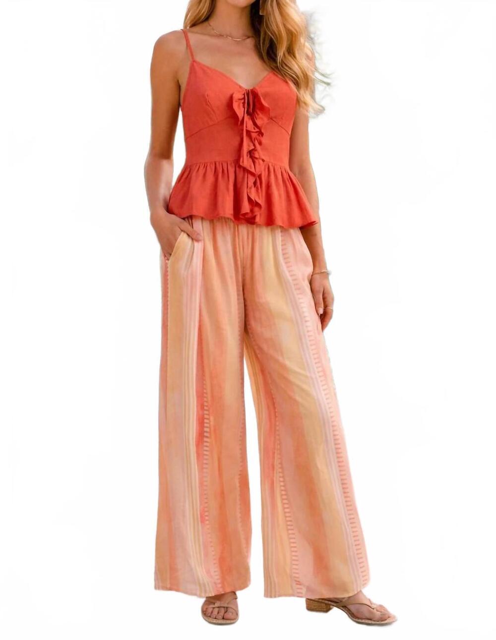 NEW ELAN printed wide leg pants in red multi